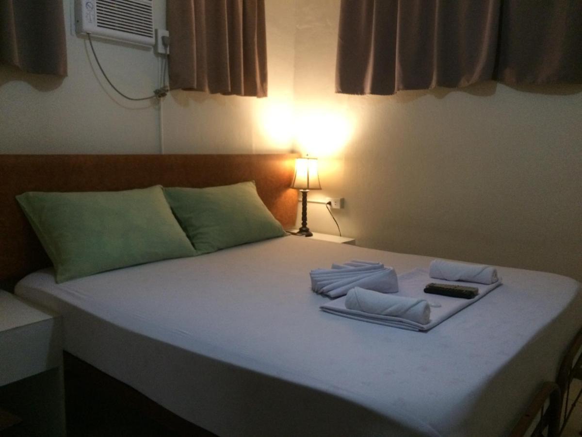 Crisfil'S Lodge Incorporated Dumaguete City Bagian luar foto